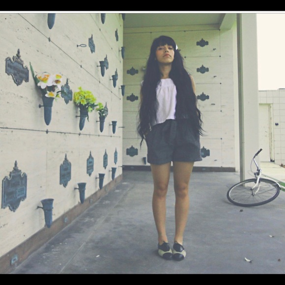 Kimchi Blue High-Waisted Shorts - Picture 2 of 4